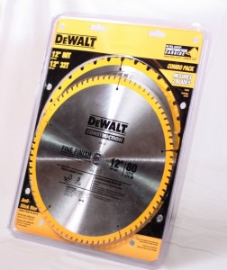 Обзор набора 300-миллиметровых пильных дисков для торцовочных пил Dewalt DW3128P5